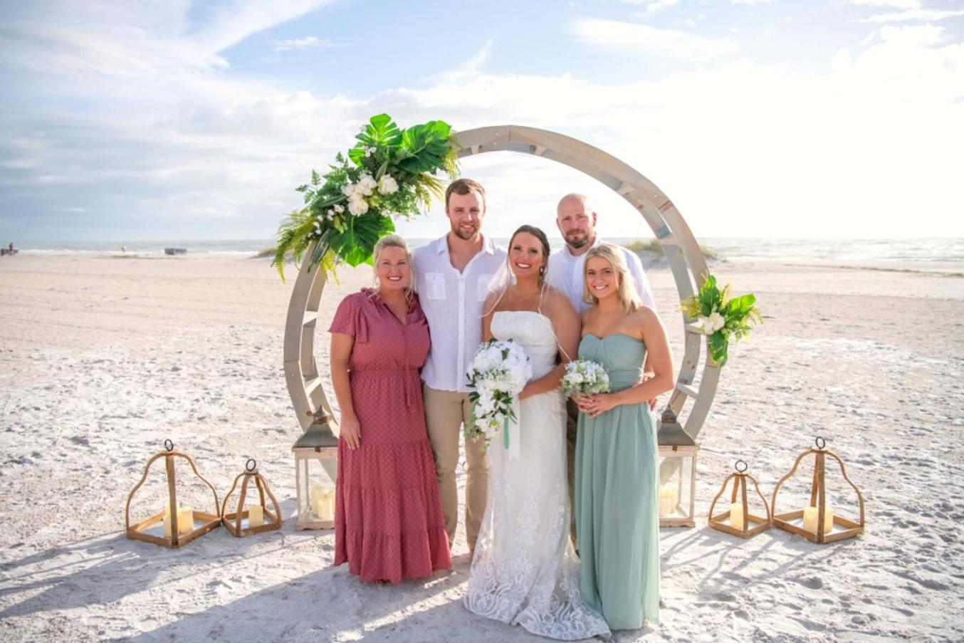Boutique Beach Retreat St. Pete Beach Esterno foto
