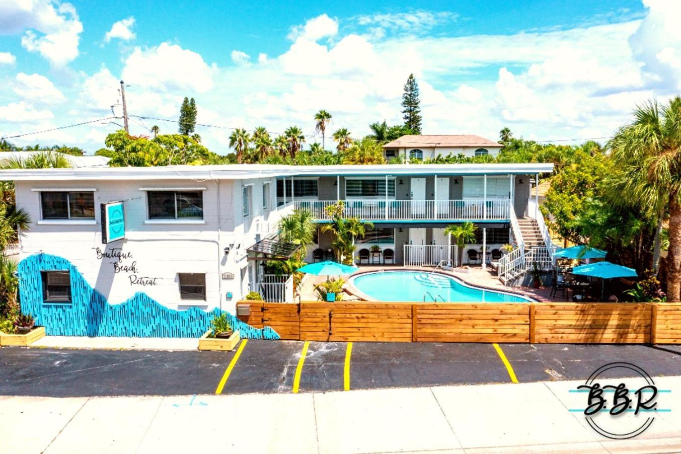 Boutique Beach Retreat St. Pete Beach Esterno foto
