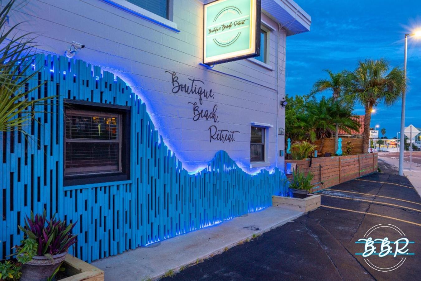 Boutique Beach Retreat St. Pete Beach Esterno foto
