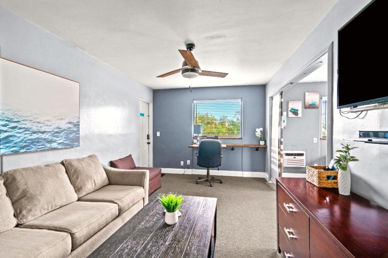 Boutique Beach Retreat St. Pete Beach Esterno foto