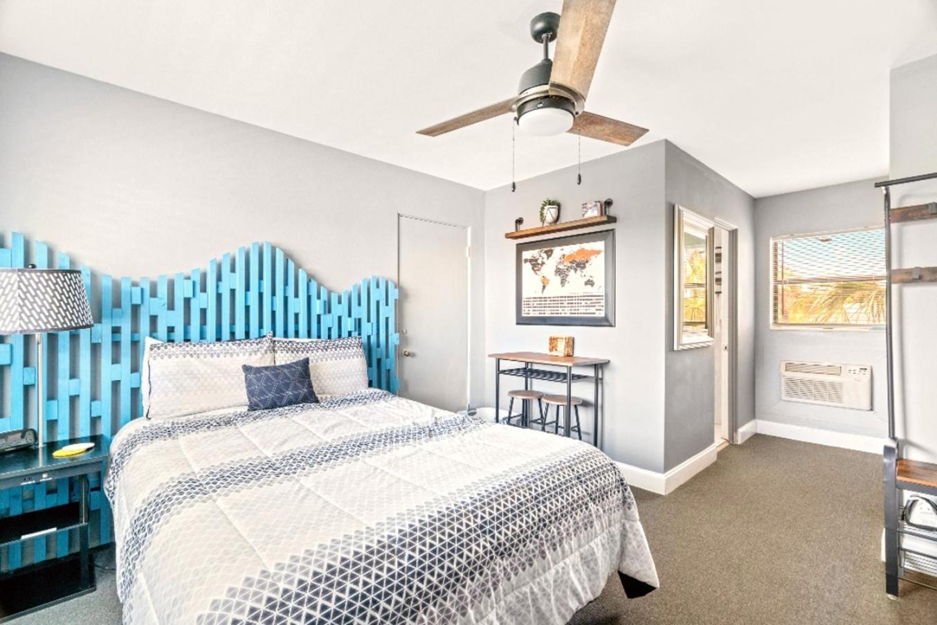Boutique Beach Retreat St. Pete Beach Esterno foto